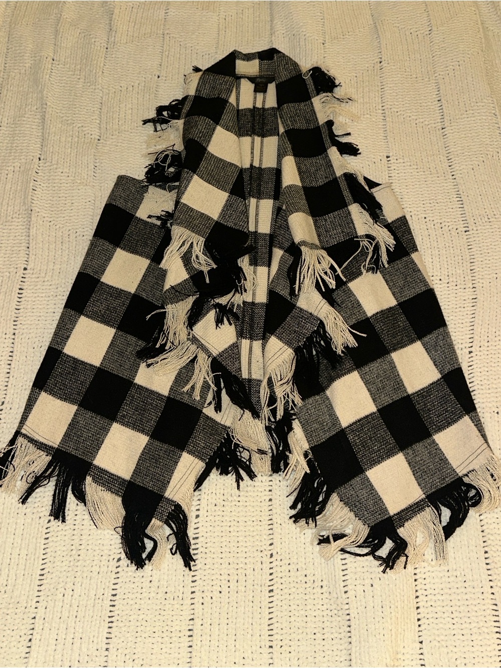 Black & White Buffalo Check Fringe Vest Scarf